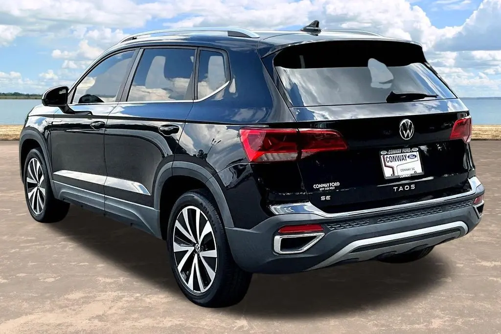 2022 Volkswagen Taos - $18,288