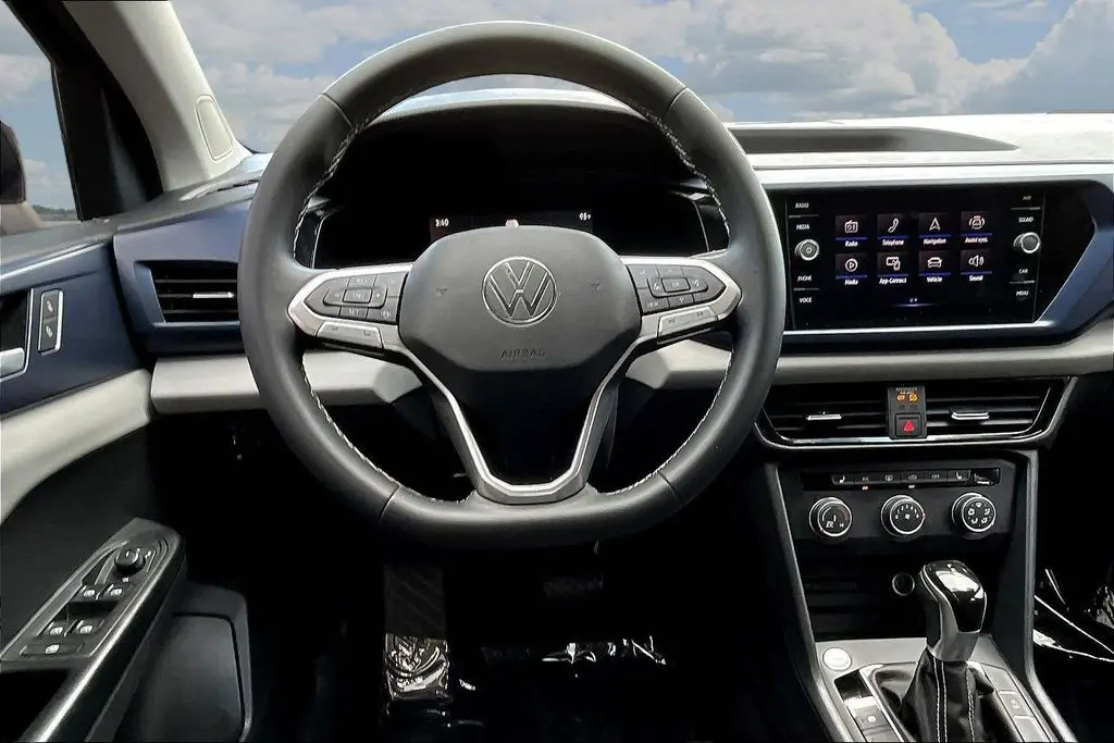 2022 Volkswagen Taos - $18,288