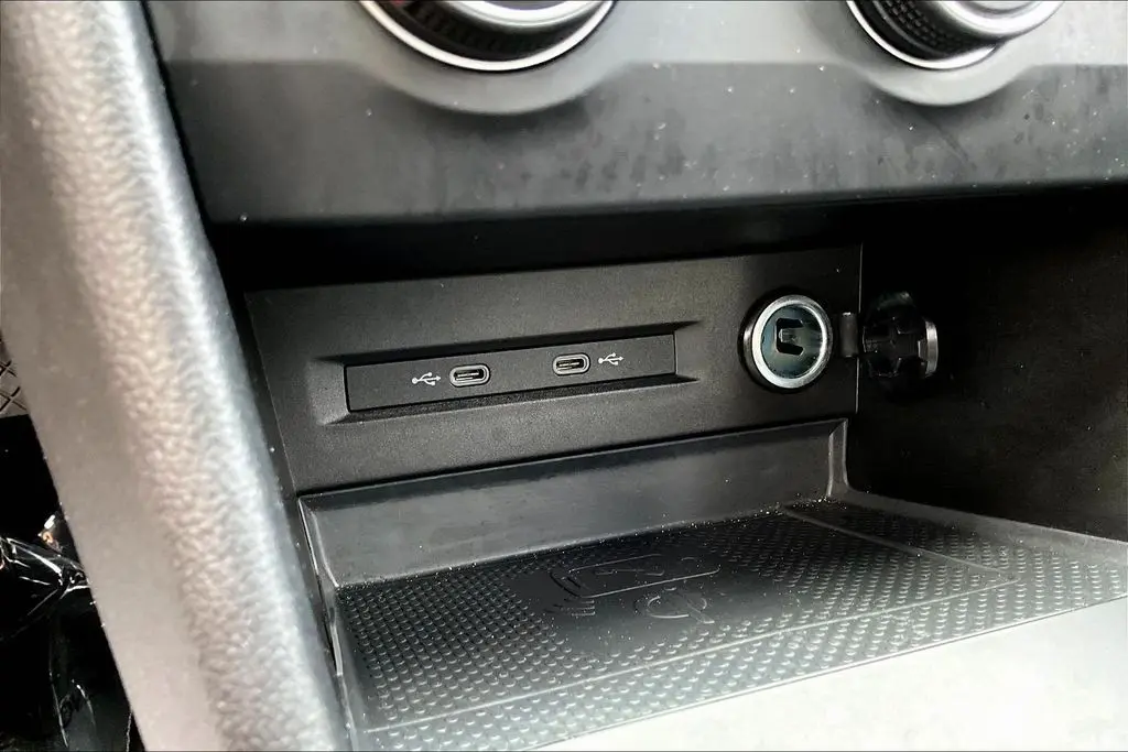 2022 Volkswagen Taos - $18,288