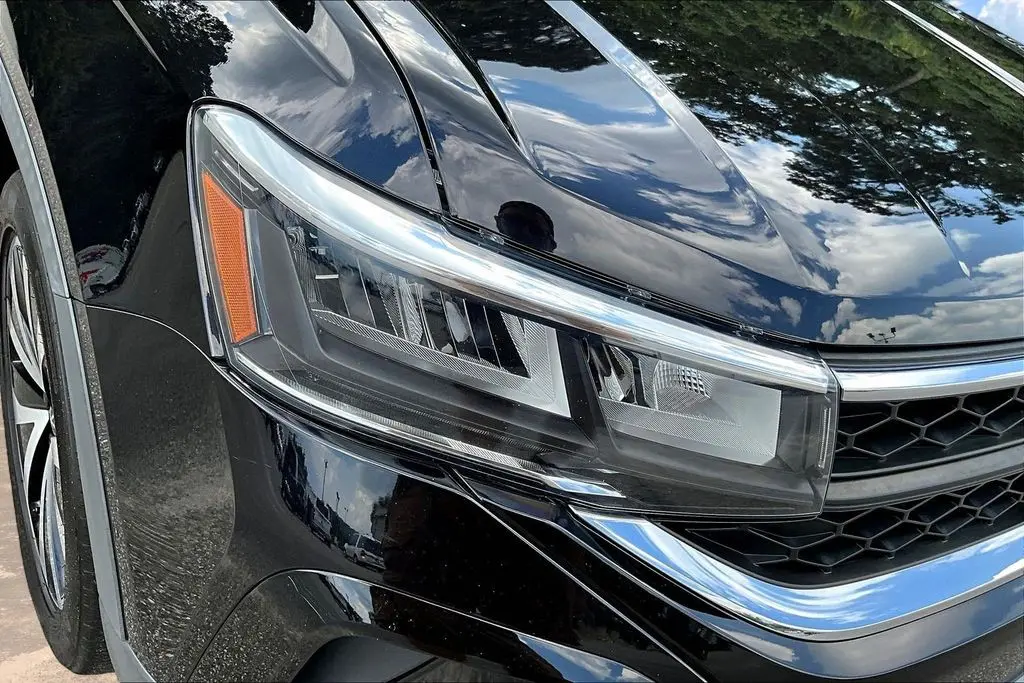 2022 Volkswagen Taos - $18,288