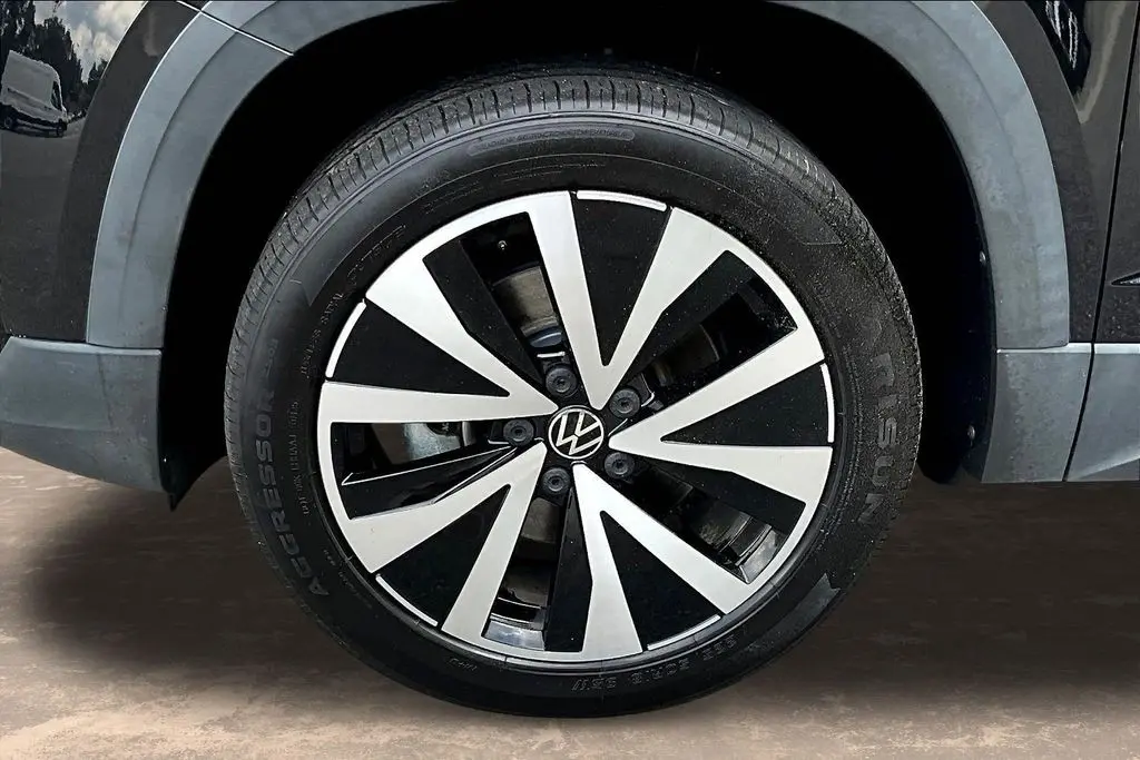 2022 Volkswagen Taos - $18,288
