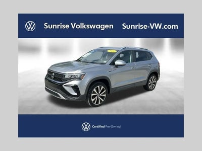 Photo of a 2022 Volkswagen Taos SE 4DR SUV for sale