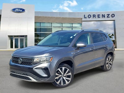 Photo of a 2022 Volkswagen Taos SE 4DR SUV for sale