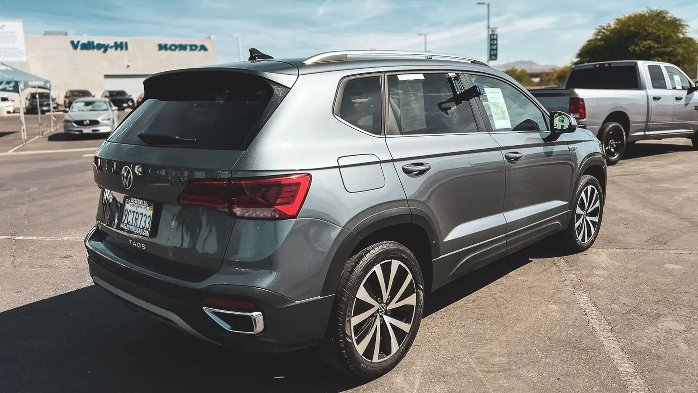 2022 Volkswagen Taos SE