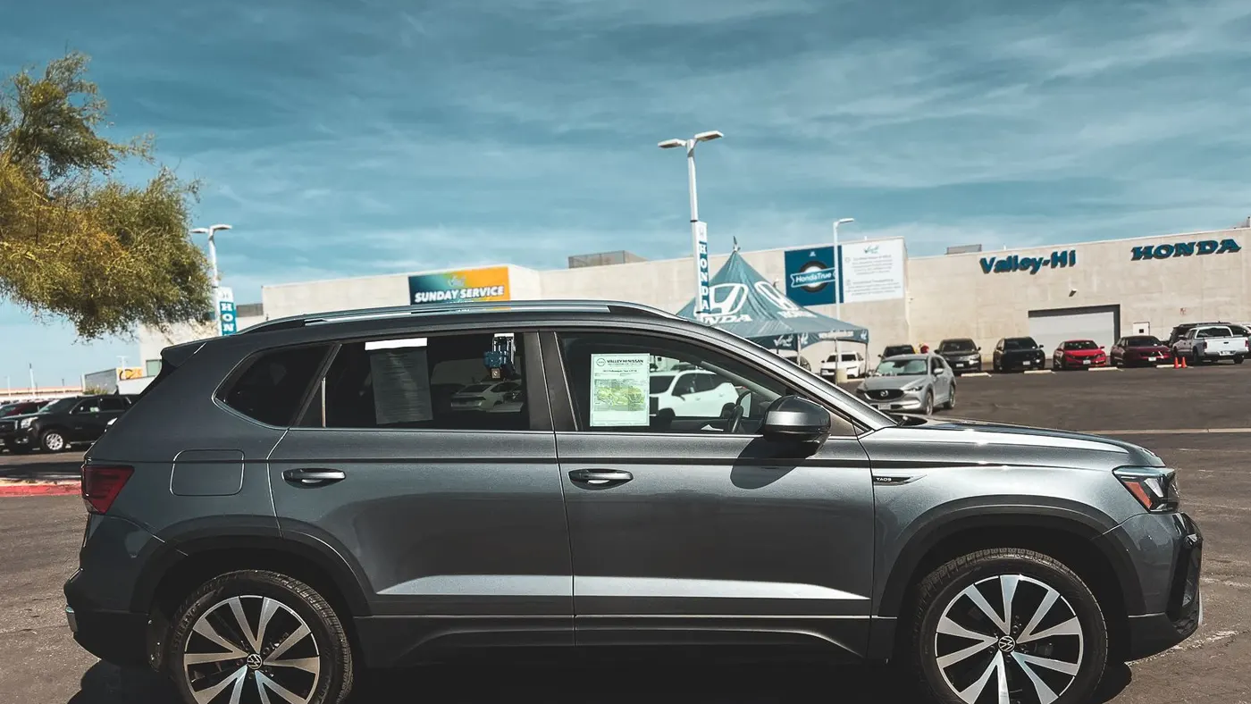 2022 Volkswagen Taos SE