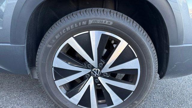 2022 Volkswagen Taos SE