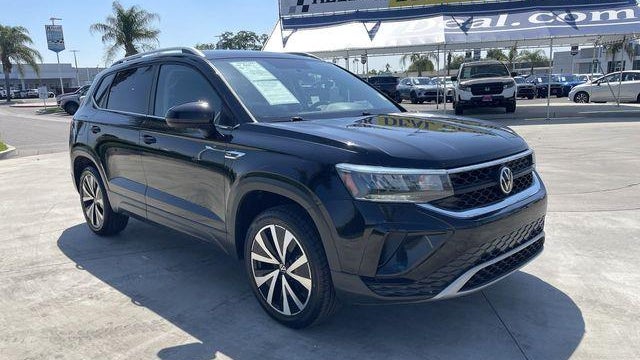 2022 Volkswagen Taos SE