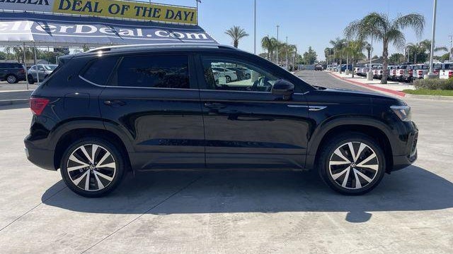 2022 Volkswagen Taos SE