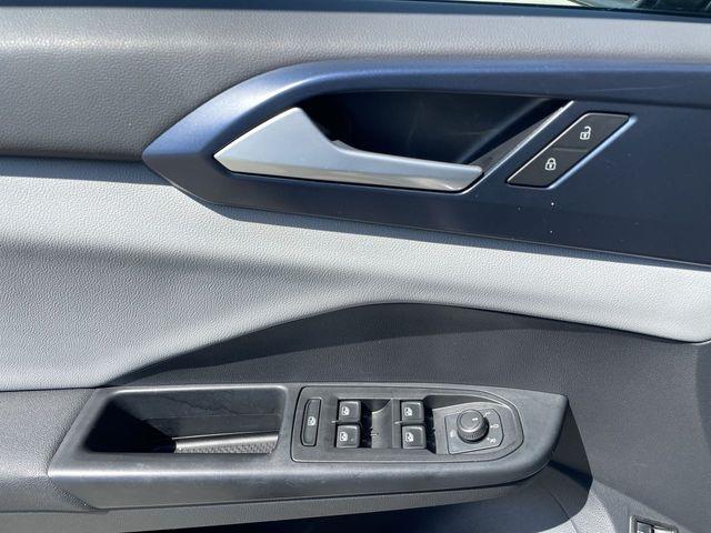 2022 Volkswagen Taos - $18,999