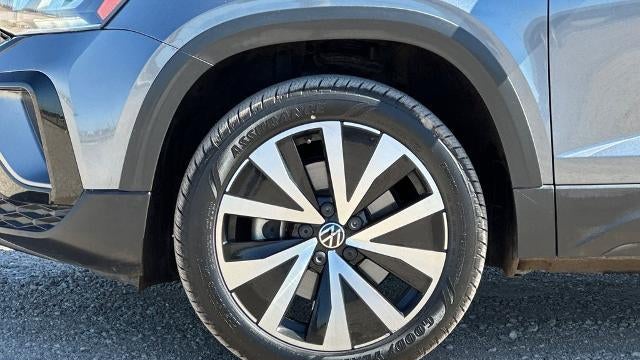 2022 Volkswagen Taos SE