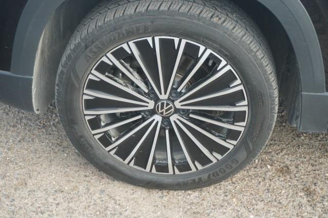 2025 Volkswagen Taos - $23,781