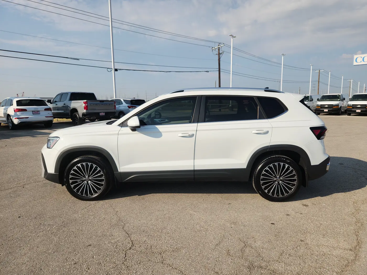 2025 Volkswagen Taos - $21,916