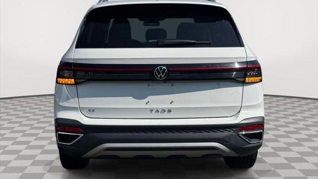 2025 Volkswagen Taos SE