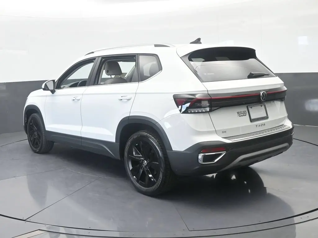 2025 Volkswagen Taos