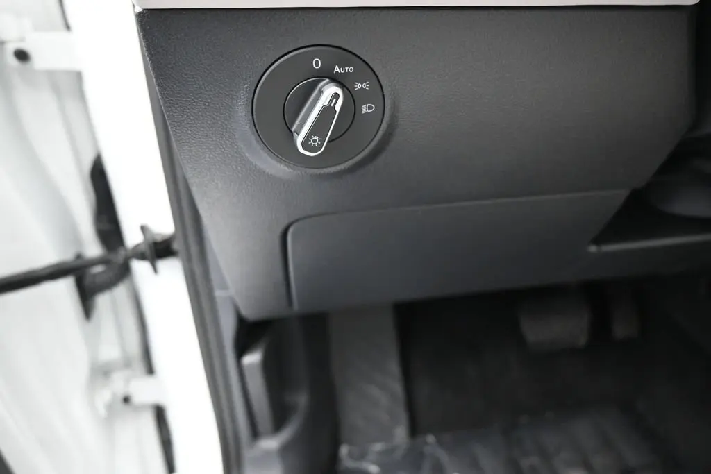 2025 Volkswagen Taos
