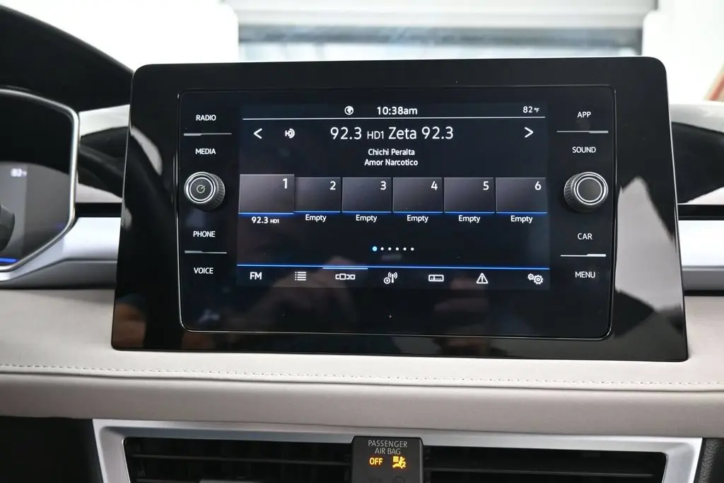 2025 Volkswagen Taos