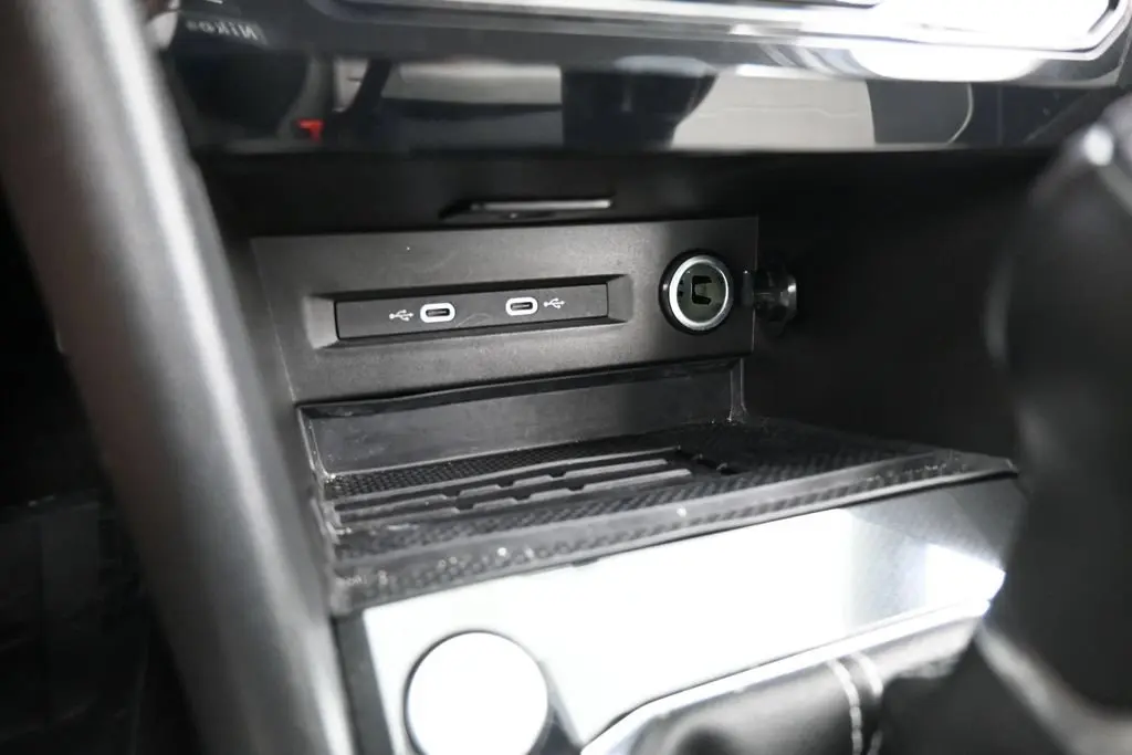 2025 Volkswagen Taos
