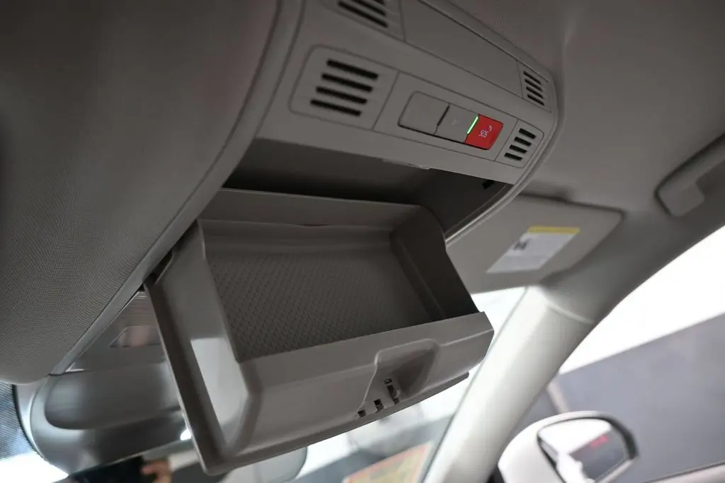 2025 Volkswagen Taos