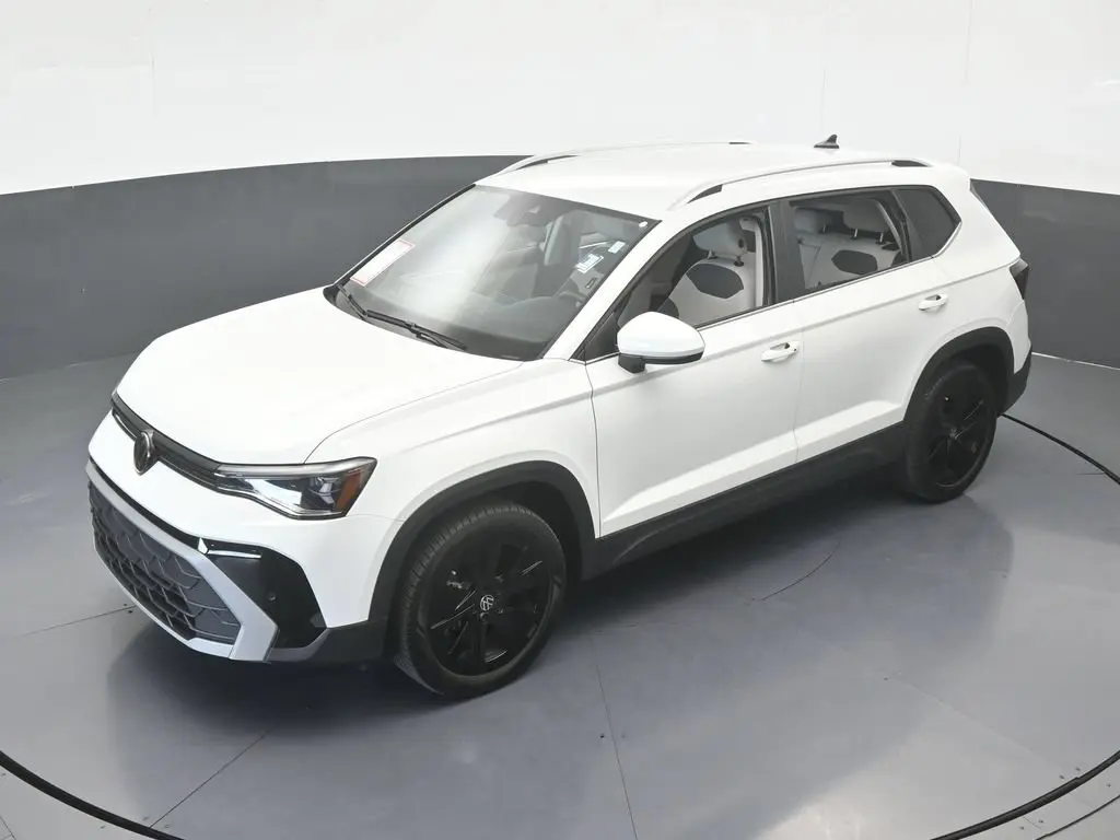 2025 Volkswagen Taos