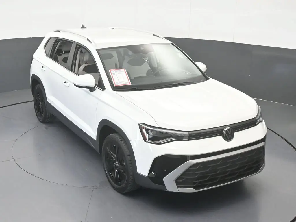2025 Volkswagen Taos