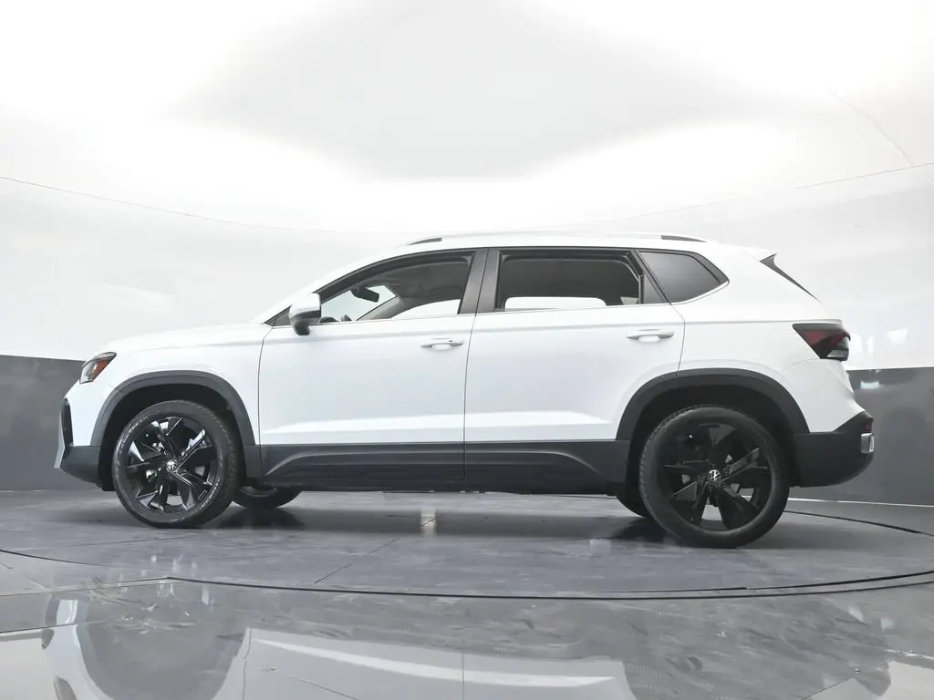 2025 Volkswagen Taos