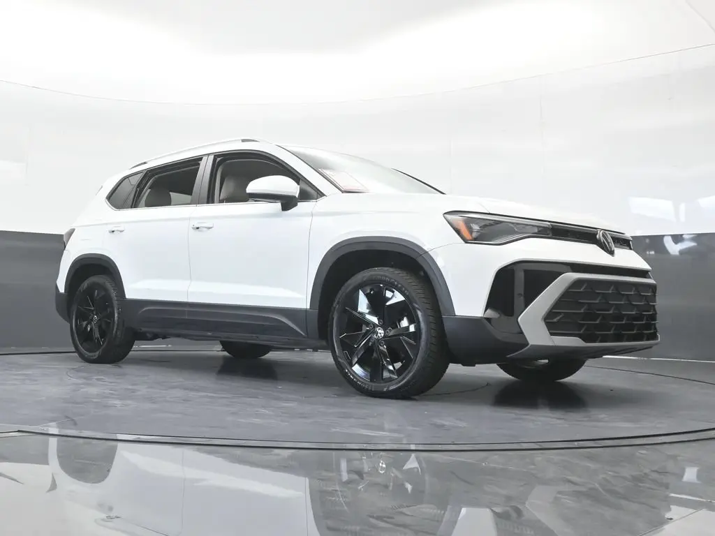 2025 Volkswagen Taos