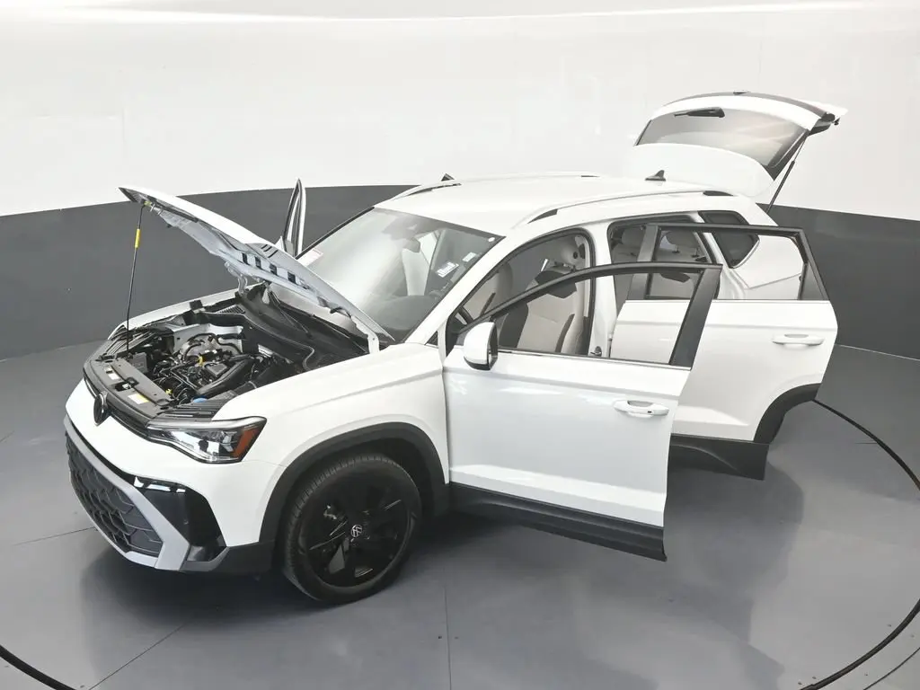 2025 Volkswagen Taos