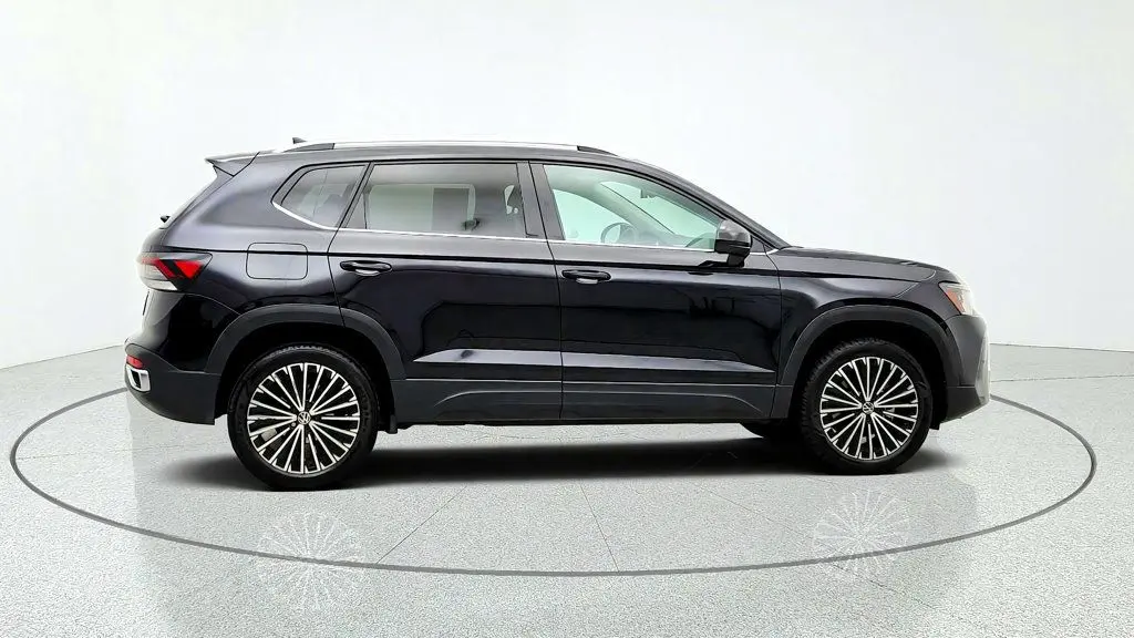 2025 Volkswagen Taos - $19,695