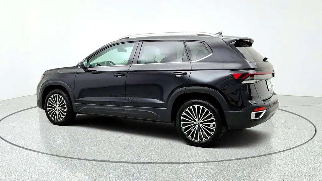 2025 Volkswagen Taos - $19,695