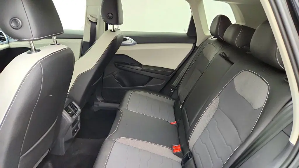 2025 Volkswagen Taos - $19,695