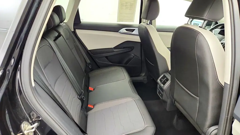 2025 Volkswagen Taos - $19,695