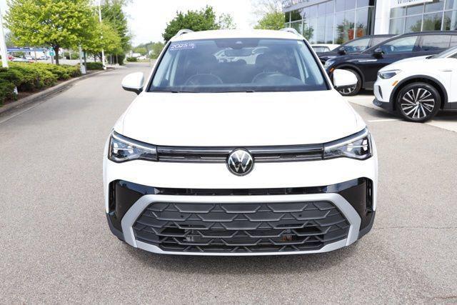 2025 Volkswagen Taos - $23,650