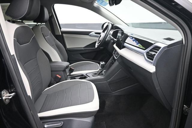2025 Volkswagen Taos - $24,014