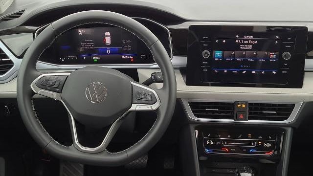 2026 Volkswagen Taos SE
