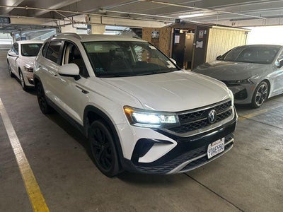 2023 Volkswagen Taos SE 4DR SUV