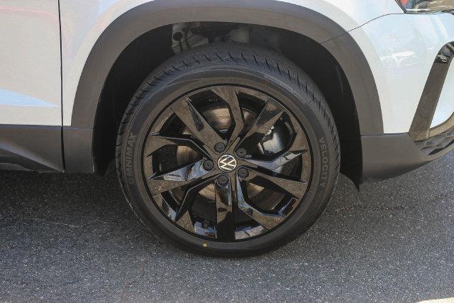 2023 Volkswagen Taos - $15,000