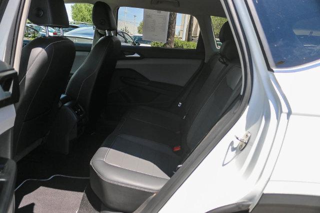 2023 Volkswagen Taos - $15,000