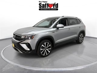 2024 Volkswagen Taos with Pyrite Silver Metallic Exterior