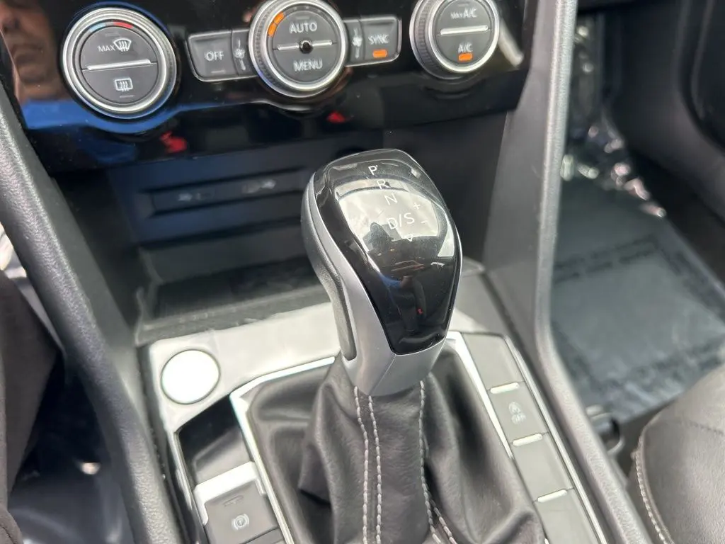 2024 Volkswagen Taos - $19,166