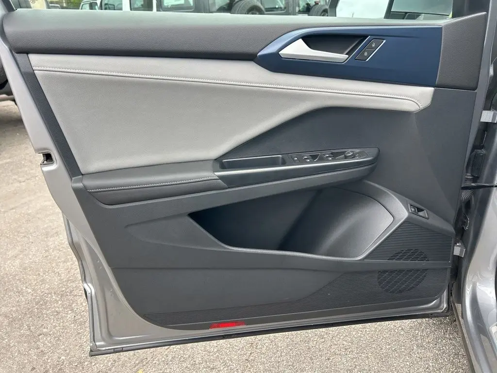 2024 Volkswagen Taos - $19,166