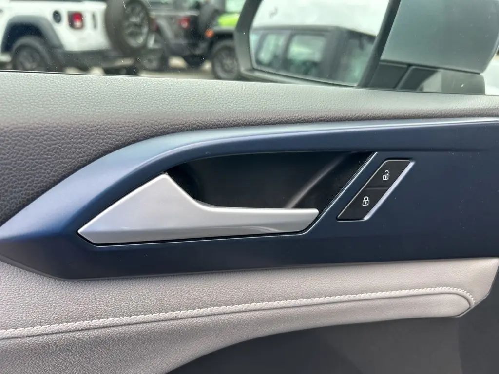 2024 Volkswagen Taos - $19,166