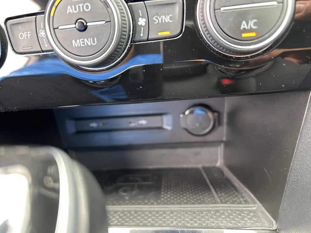 2024 Volkswagen Taos - $19,166