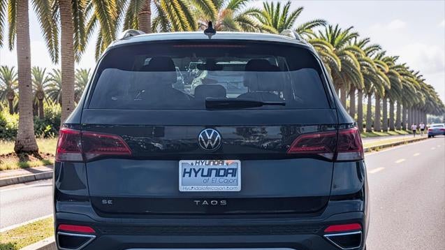 2024 Volkswagen Taos SE