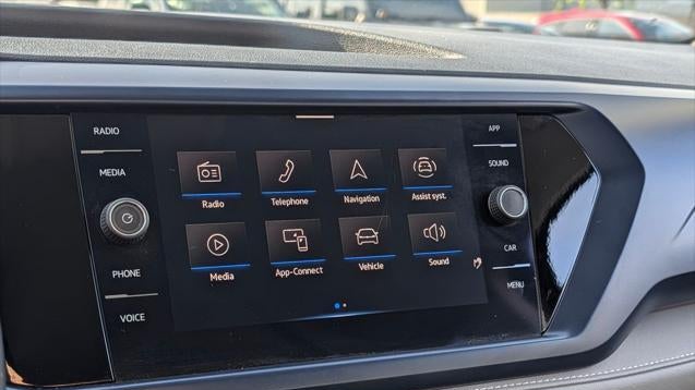 2024 Volkswagen Taos SE