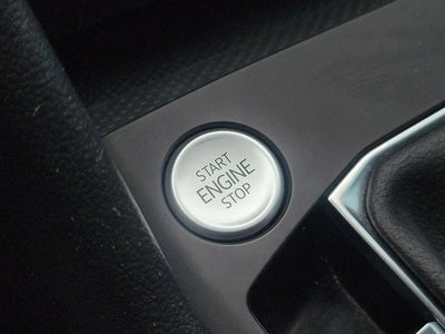 Photo of a 2022 Volkswagen Taos SE 4DR SUV for sale