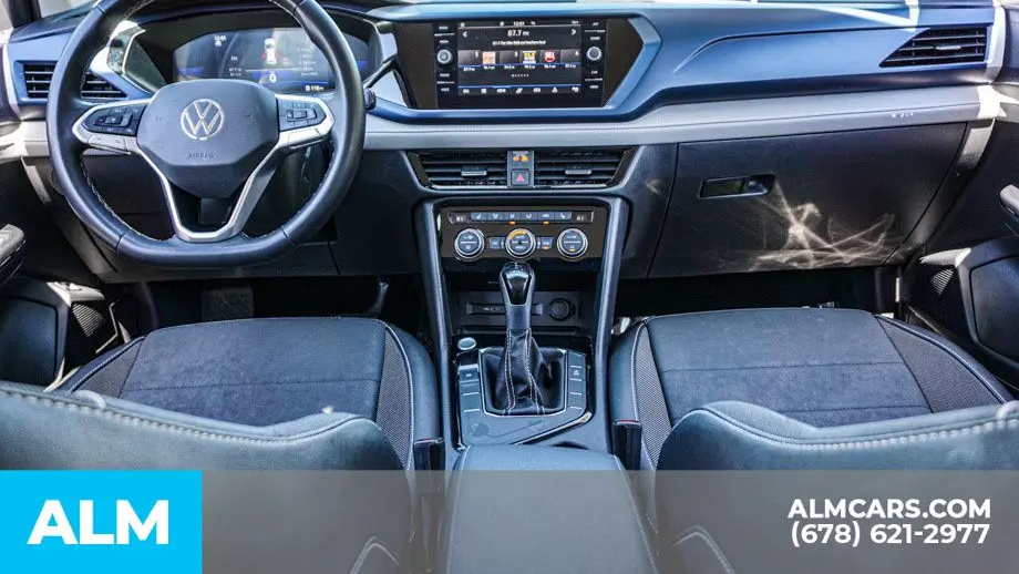 2024 Volkswagen Taos SE
