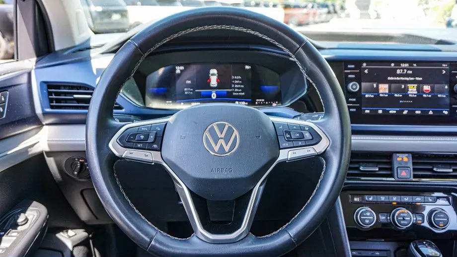 2024 Volkswagen Taos SE