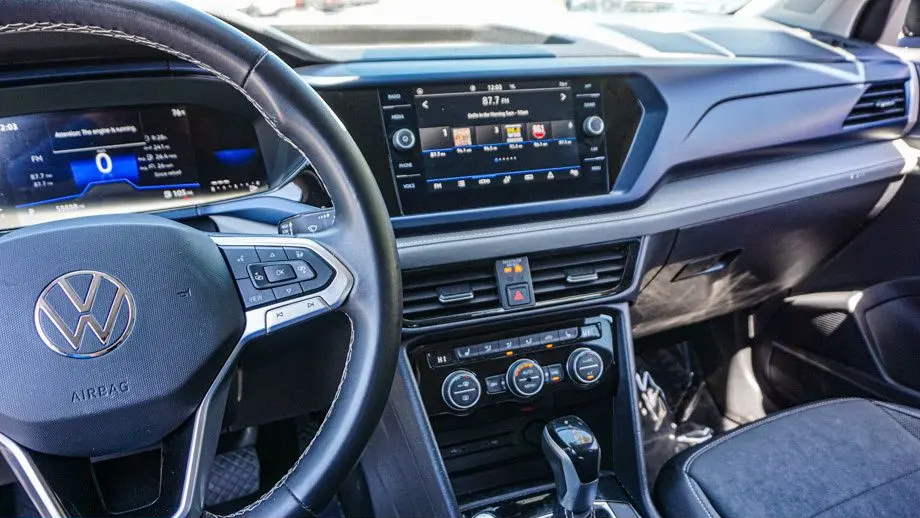 2024 Volkswagen Taos SE