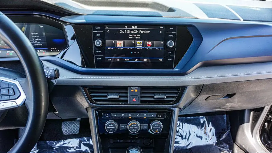 2024 Volkswagen Taos SE