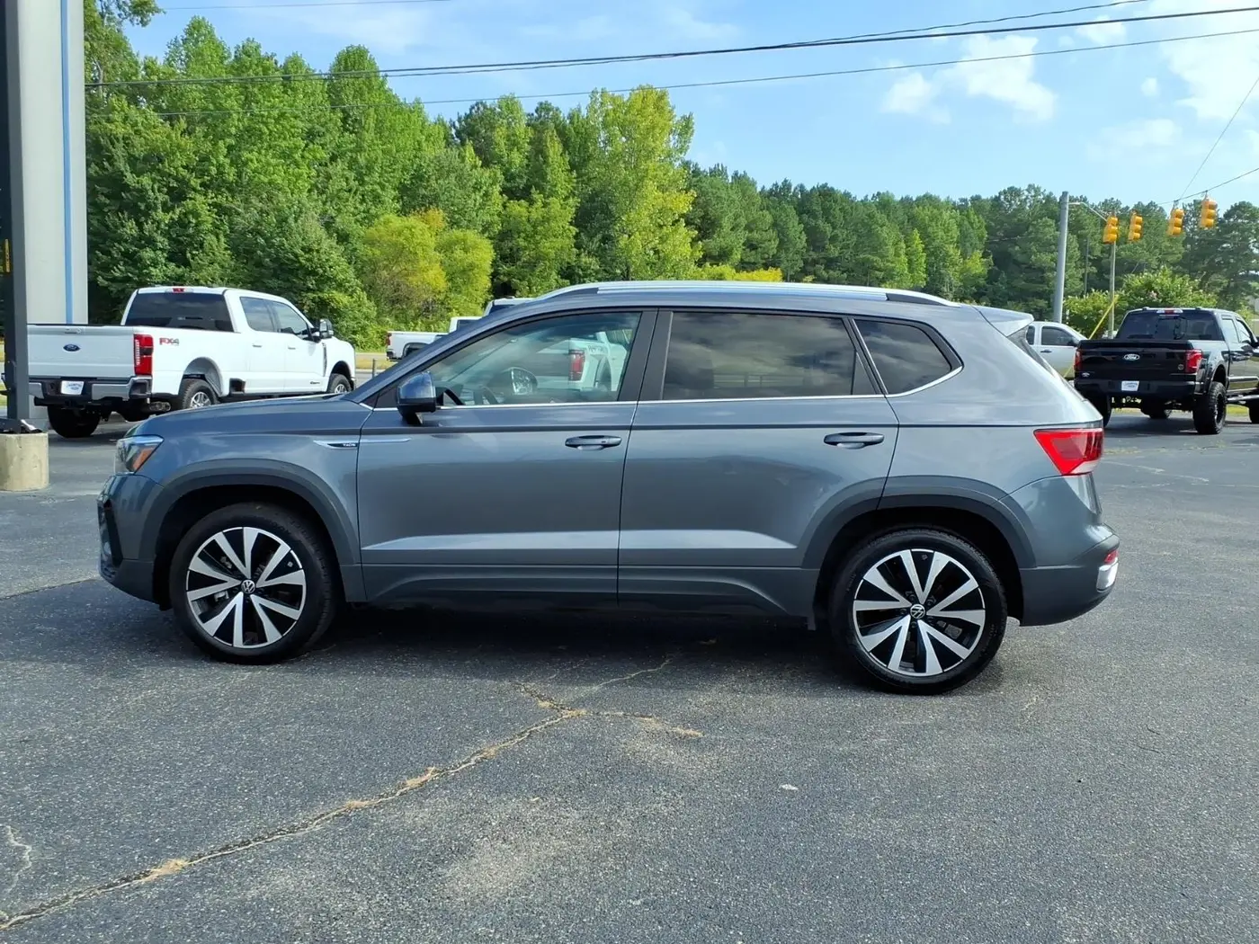 2024 Volkswagen Taos - $18,496
